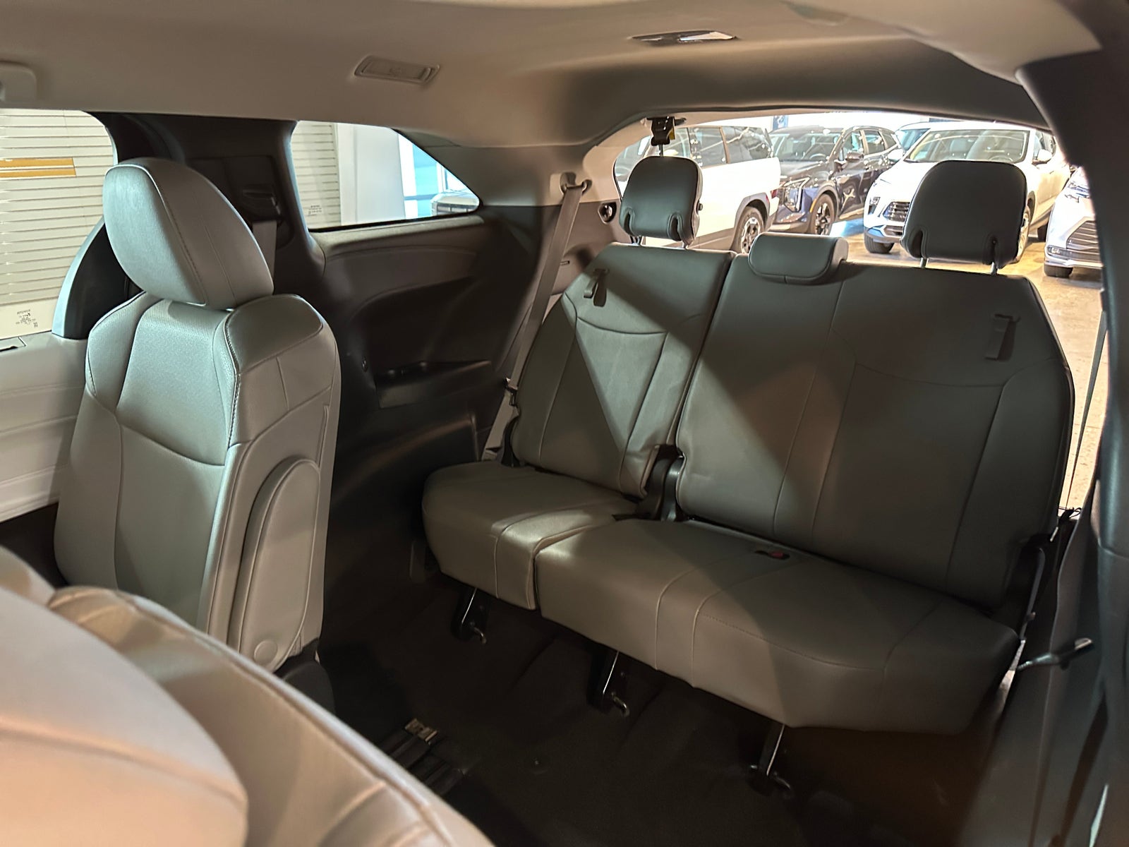 Thumbnail: 2025 Toyota Sienna - 6