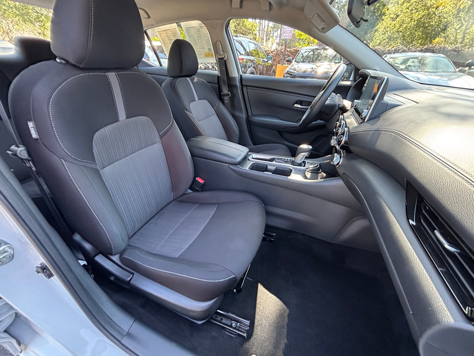 Thumbnail: 2025 Nissan Sentra - 2