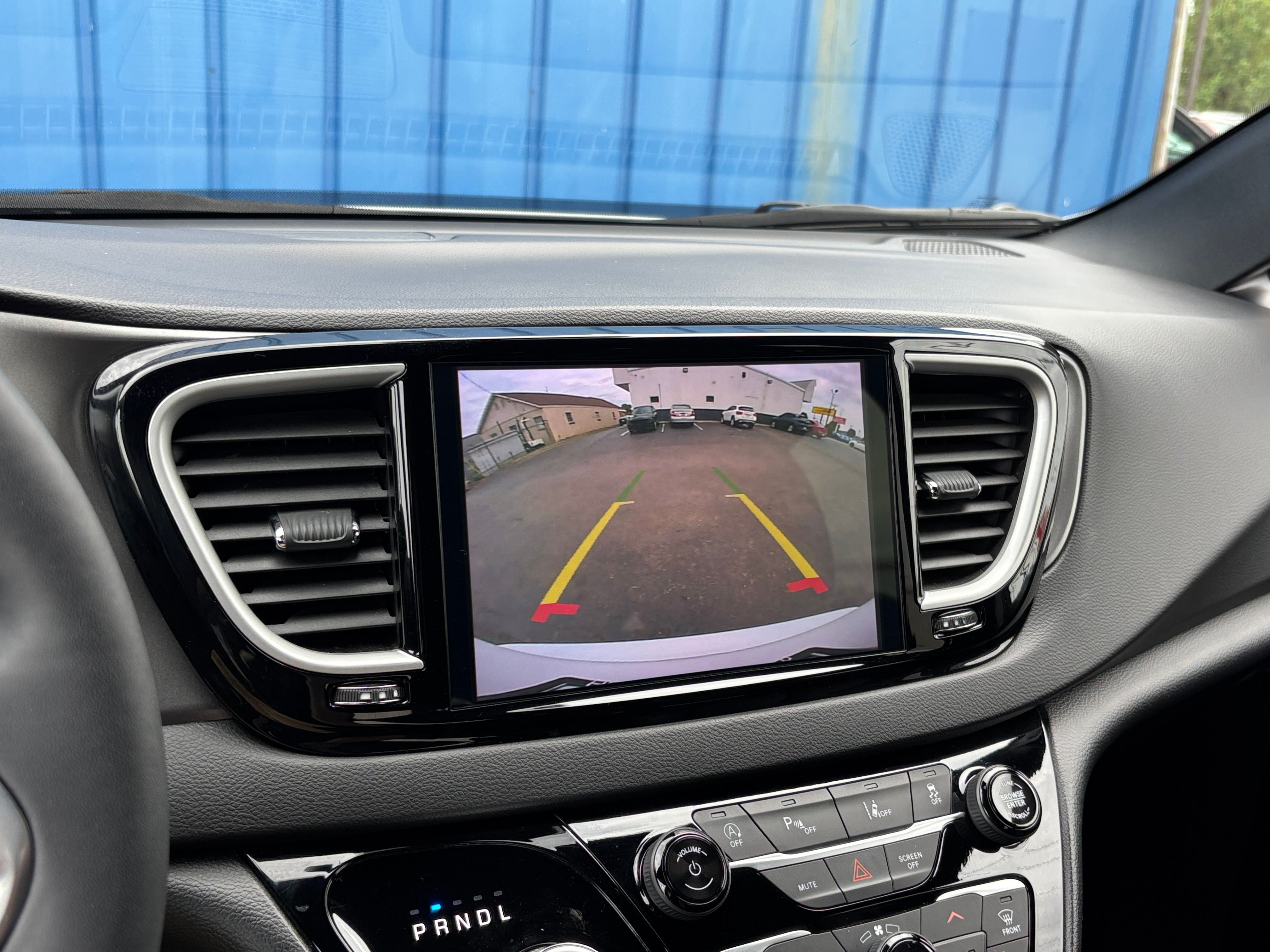 2025 Chrysler Pacifica