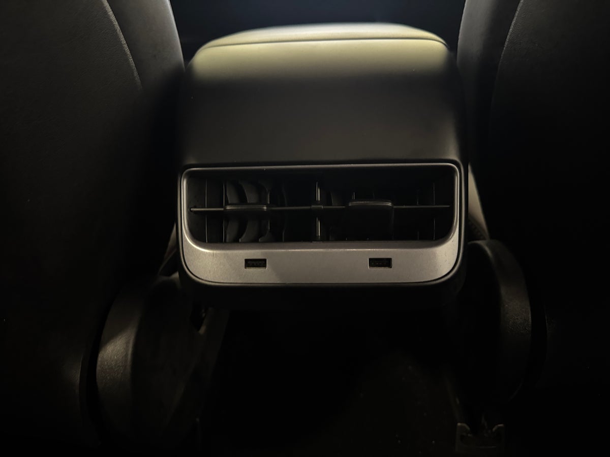 2020 Tesla Model 3 Long Range All-Wheel Drive in Solid Black — photo 2