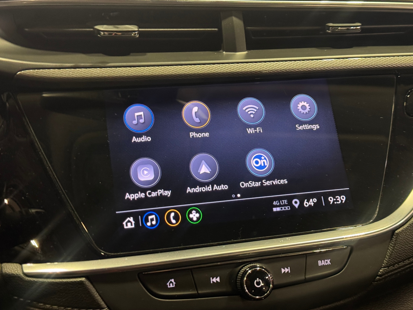 Thumbnail: 2021 Buick Encore GX - 3