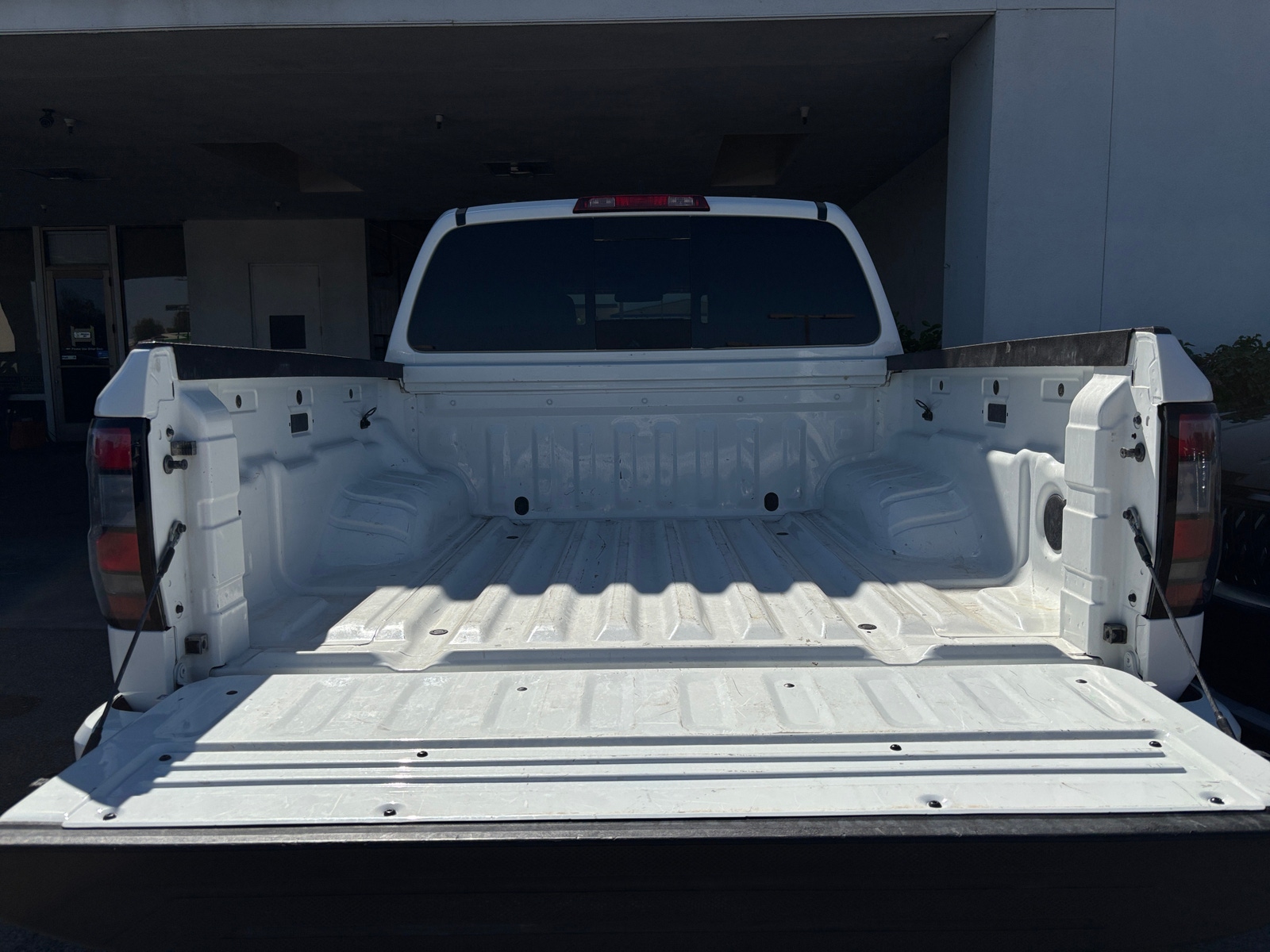 Thumbnail: 2026 Nissan Frontier - 6