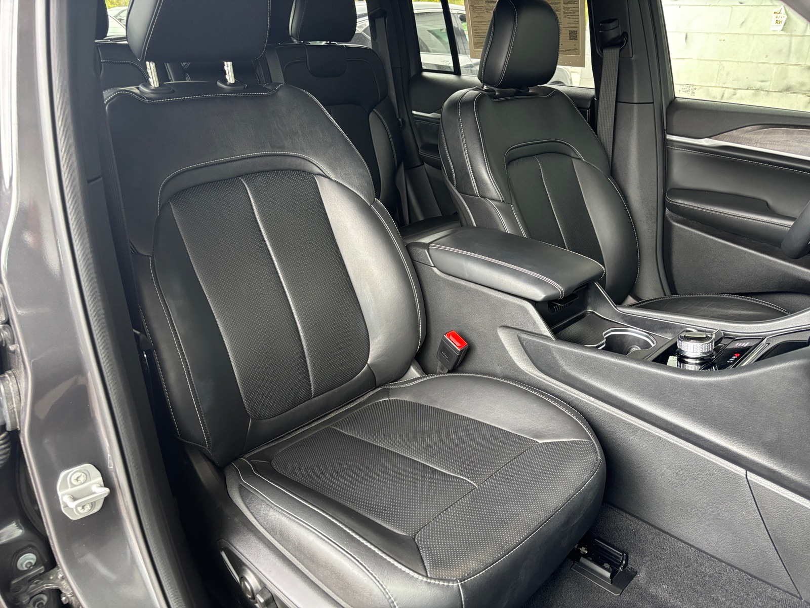 Thumbnail: 2026 Jeep Grand Cherokee - 2