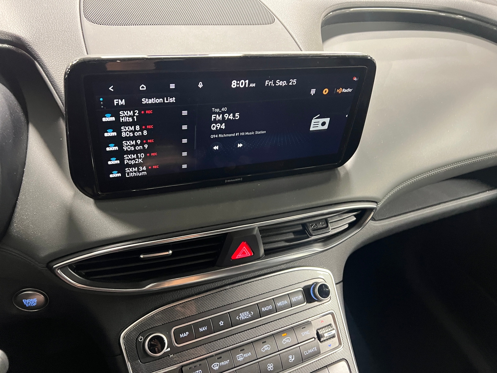 Thumbnail: 2023 Hyundai Santa Fe - 4