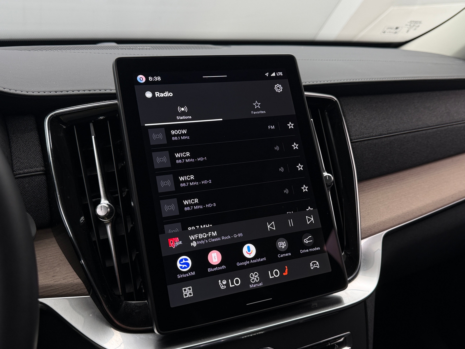 Thumbnail: 2026 Volvo XC90 - 3