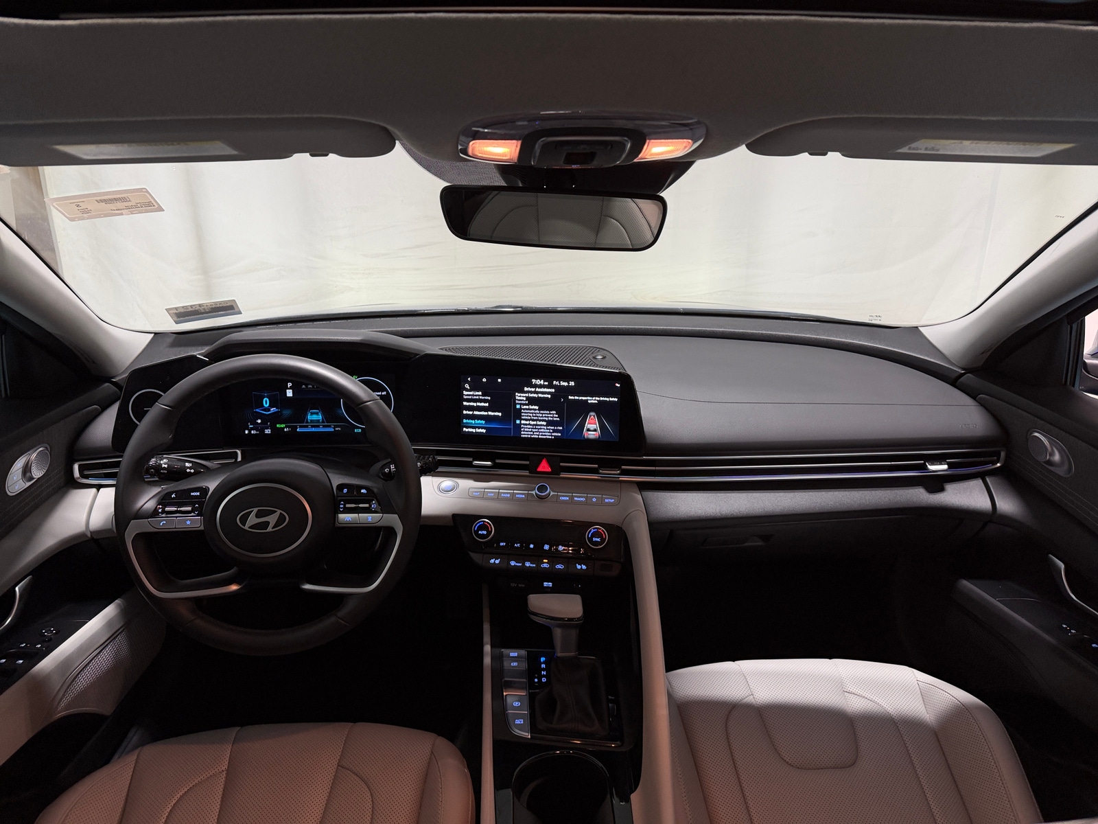 Thumbnail: 2025 Hyundai Elantra - 2