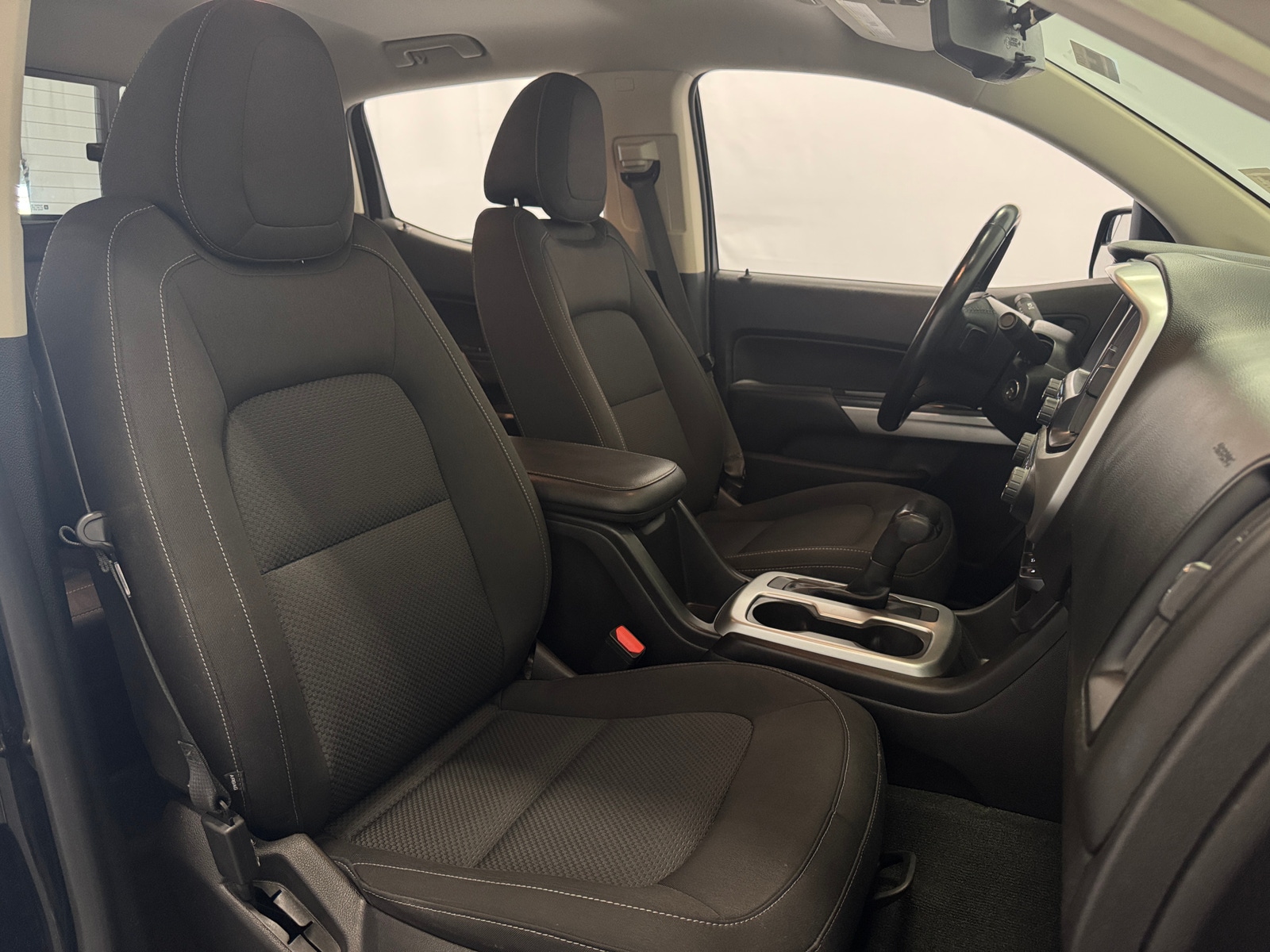 Thumbnail: 2018 Chevrolet Colorado - 2