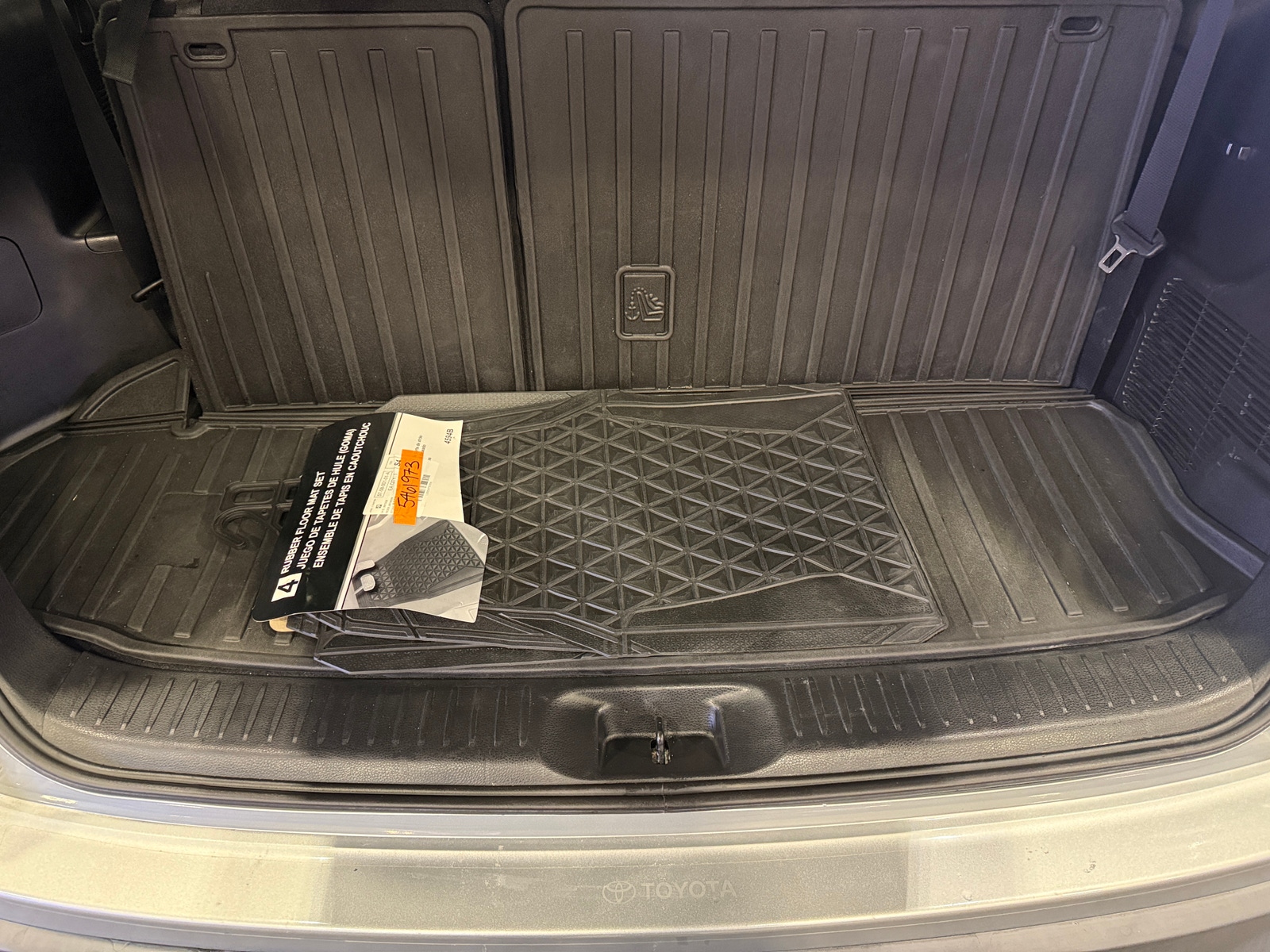 Thumbnail: 2019 Toyota Highlander - 7