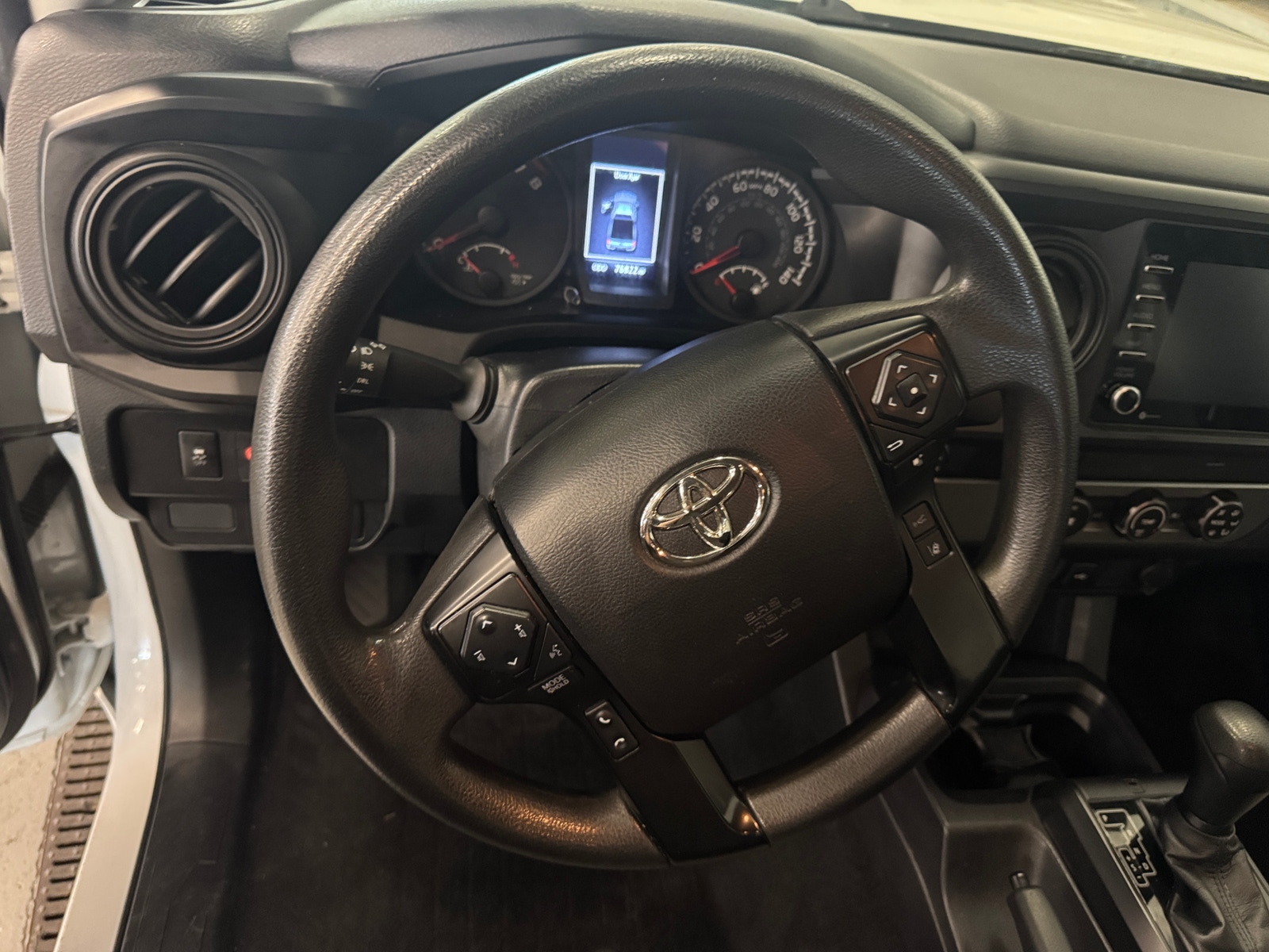 Thumbnail: 2022 Toyota Tacoma - 5