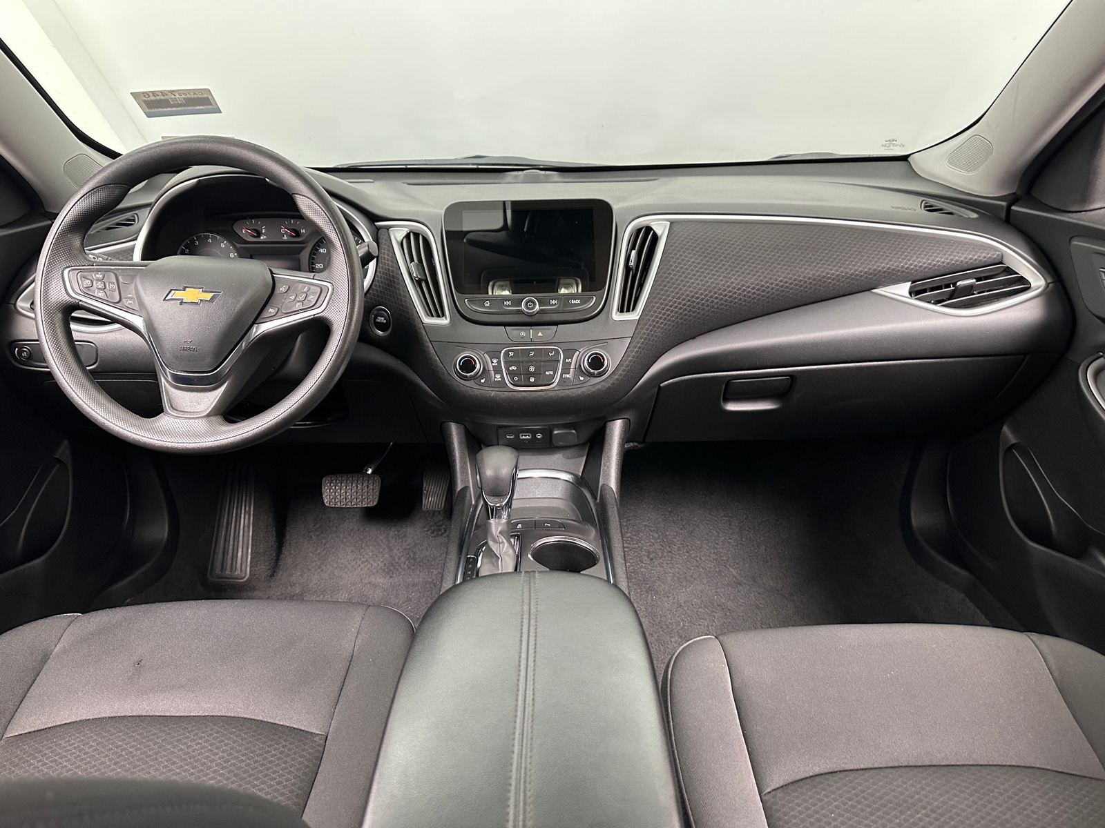 Thumbnail: 2025 Chevrolet Malibu - 3