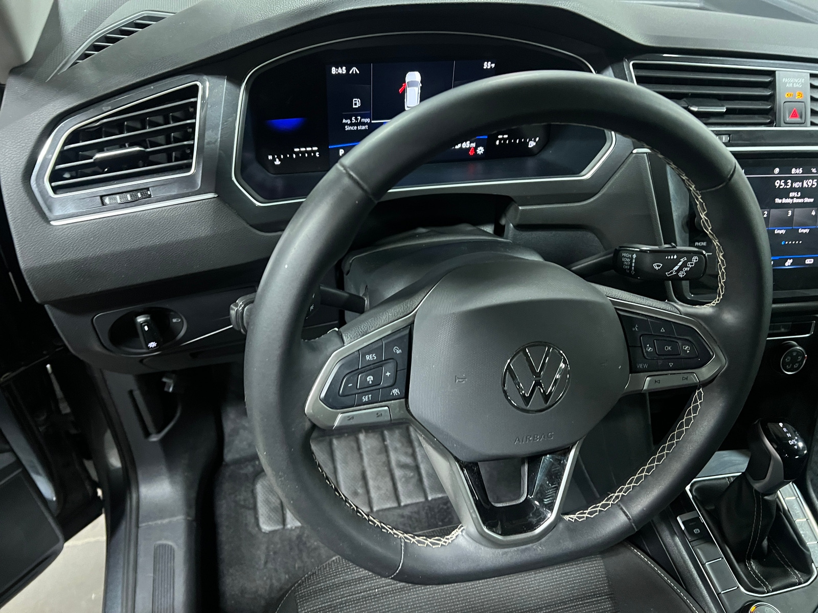 Thumbnail: 2024 Volkswagen Tiguan - 5