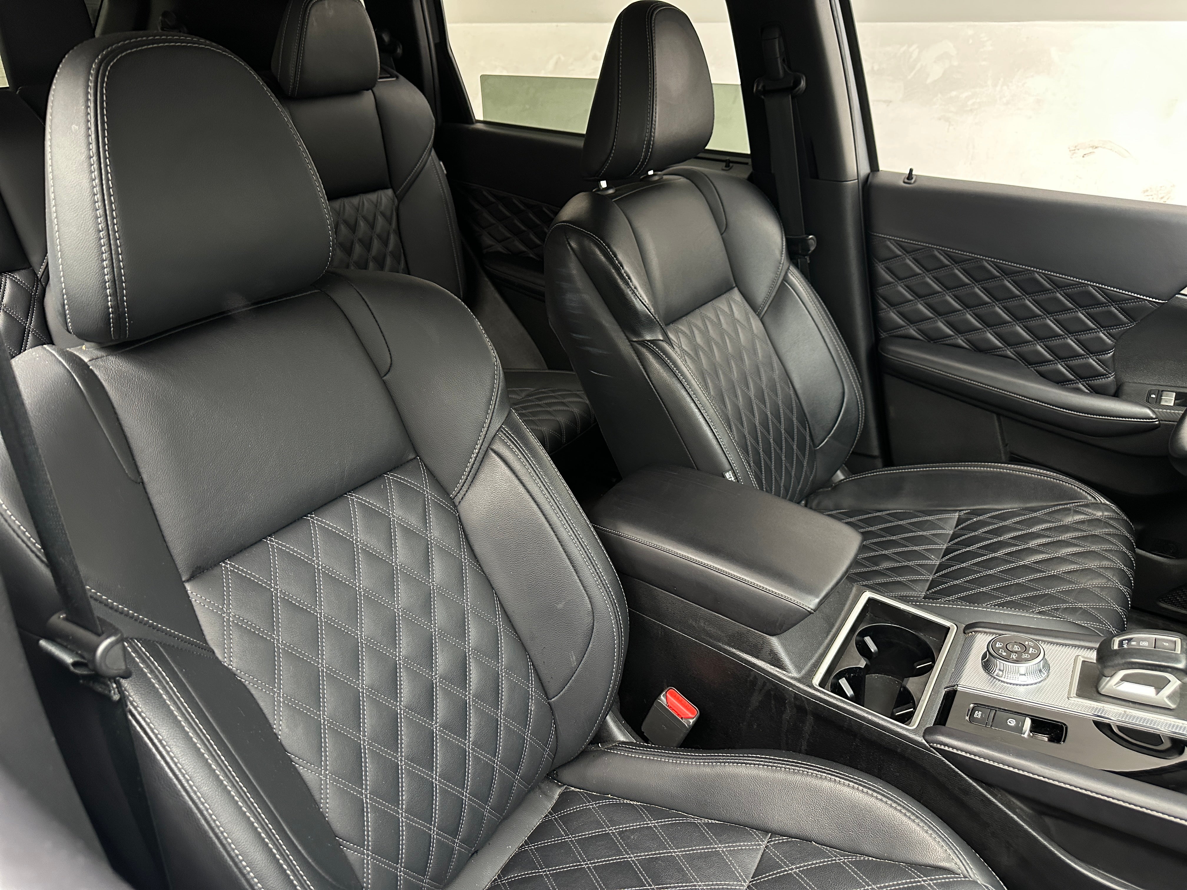 2024 Mitsubishi Outlander SEL
