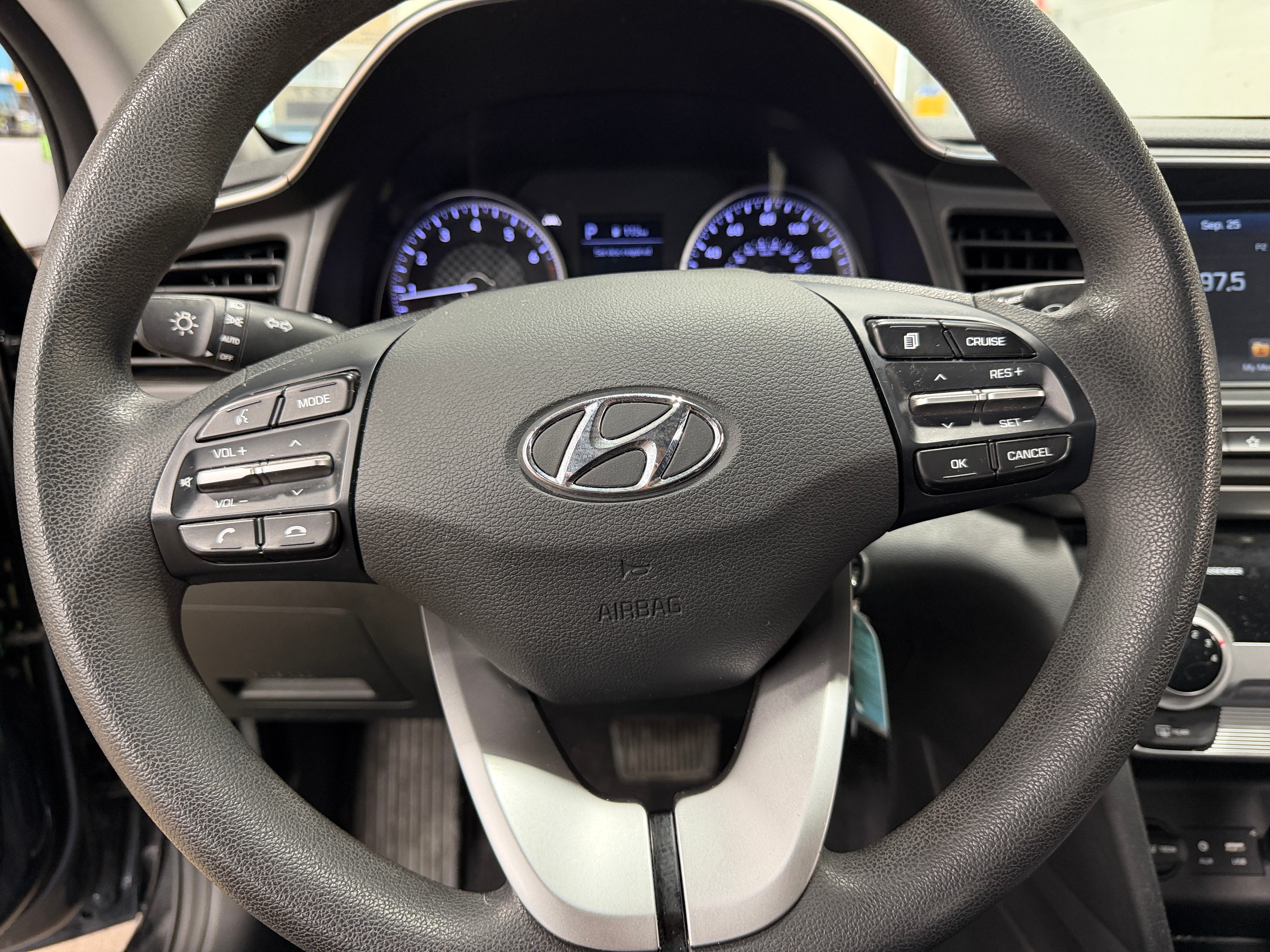 2019 Hyundai Elantra SEL - Photo 8
