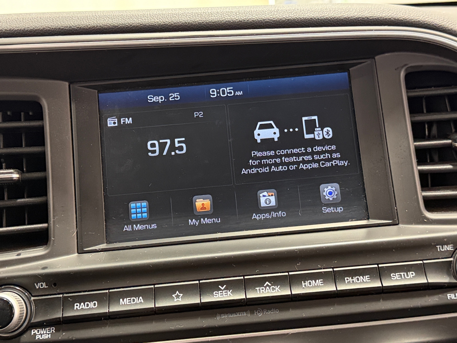 Thumbnail: 2019 Hyundai Elantra - 4