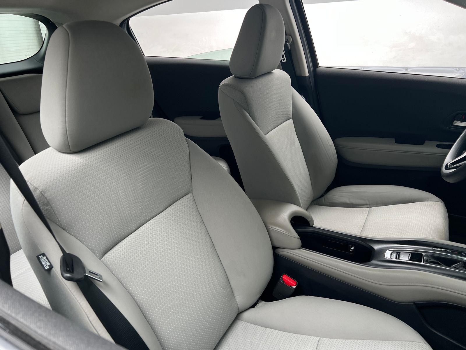 Thumbnail: 2022 Honda HR-V - 2