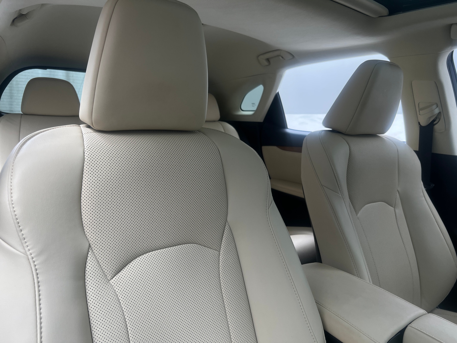 Thumbnail: 2022 Lexus RX - 2