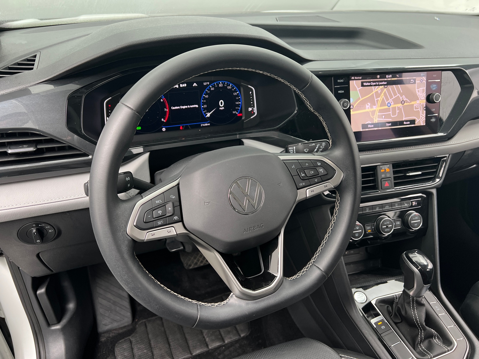 Thumbnail: 2022 Volkswagen Taos - 4