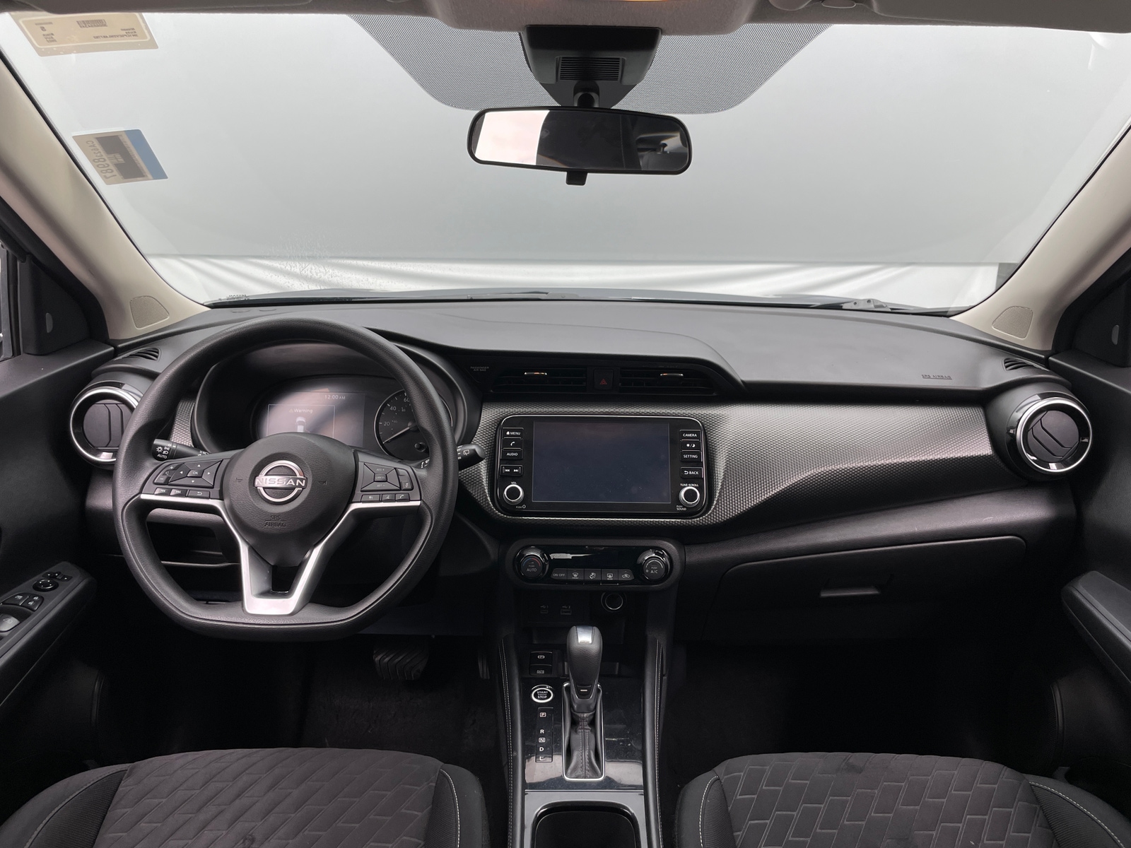 Thumbnail: 2022 Nissan Kicks - 3