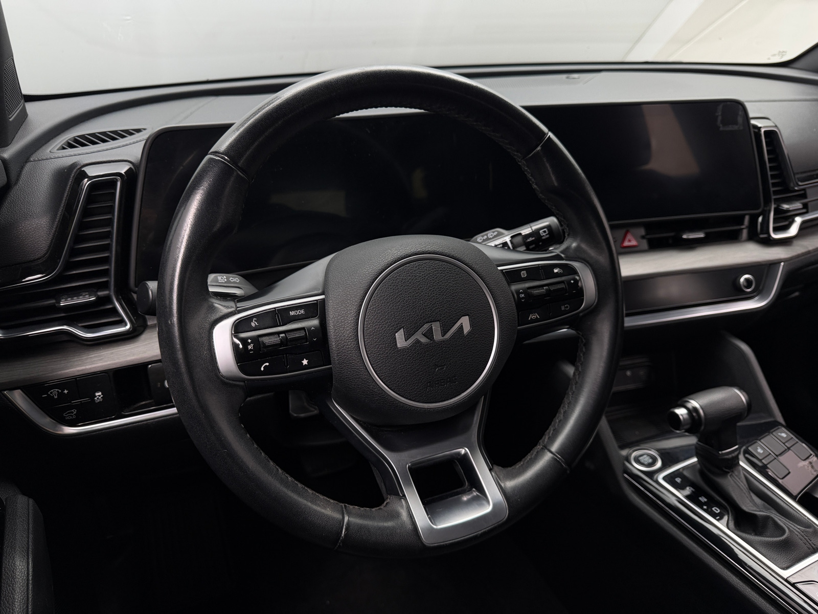 Thumbnail: 2023 Kia Sportage - 4
