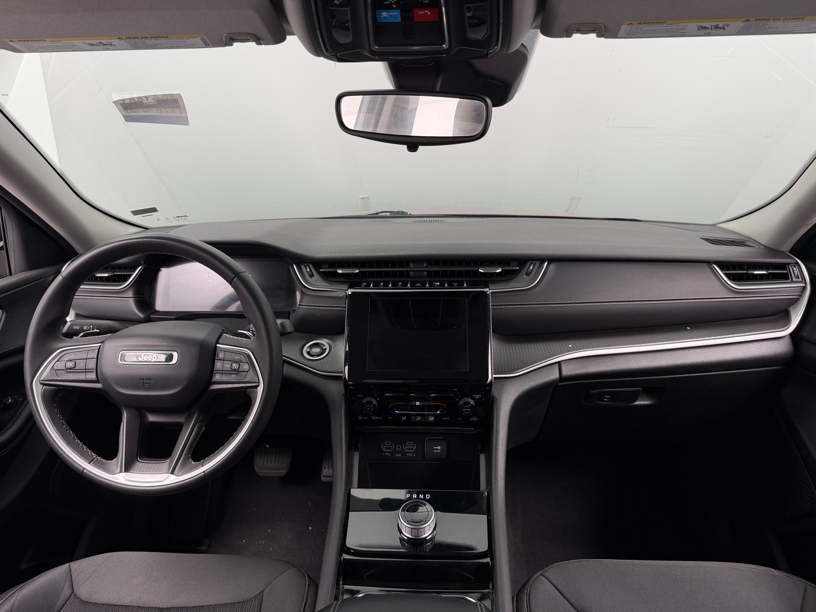 Thumbnail: 2023 Jeep Grand Cherokee L - 3