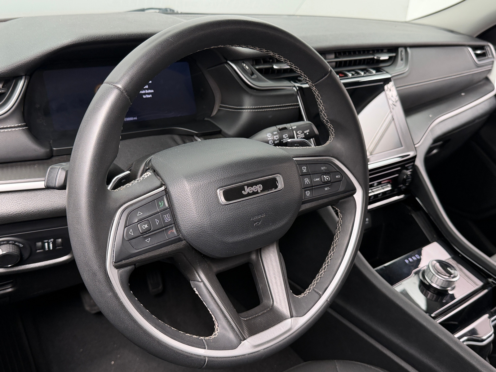 Thumbnail: 2023 Jeep Grand Cherokee L - 5
