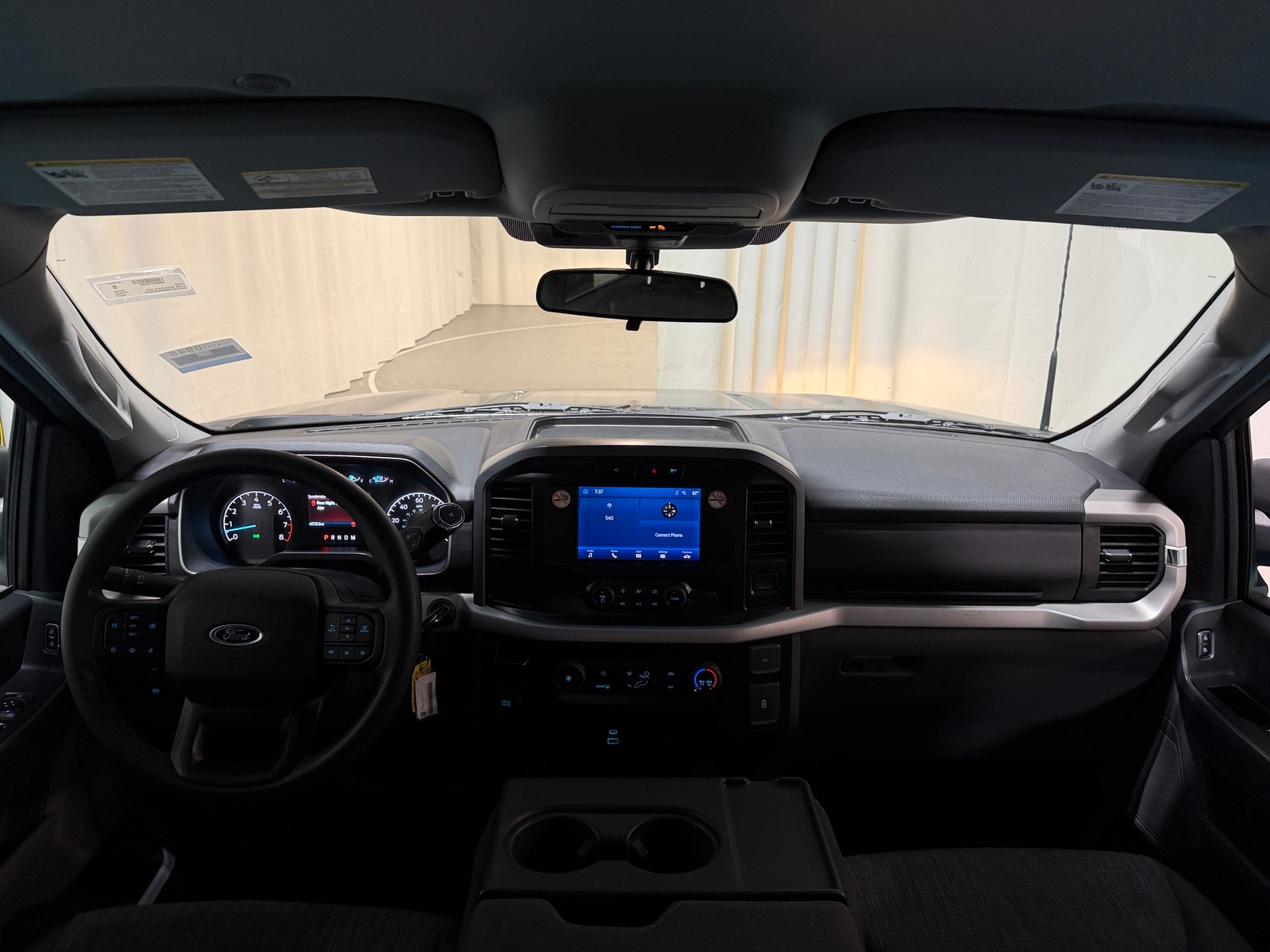 Thumbnail: 2023 Ford Econoline - 3