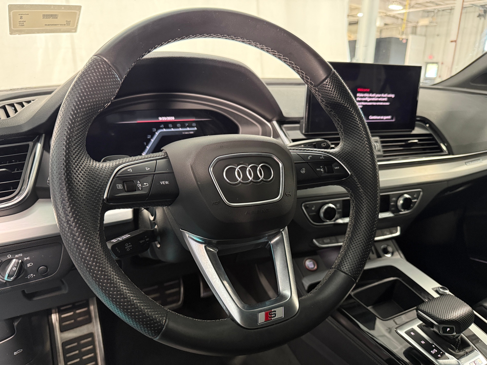 Thumbnail: 2021 Audi SQ5 - 4