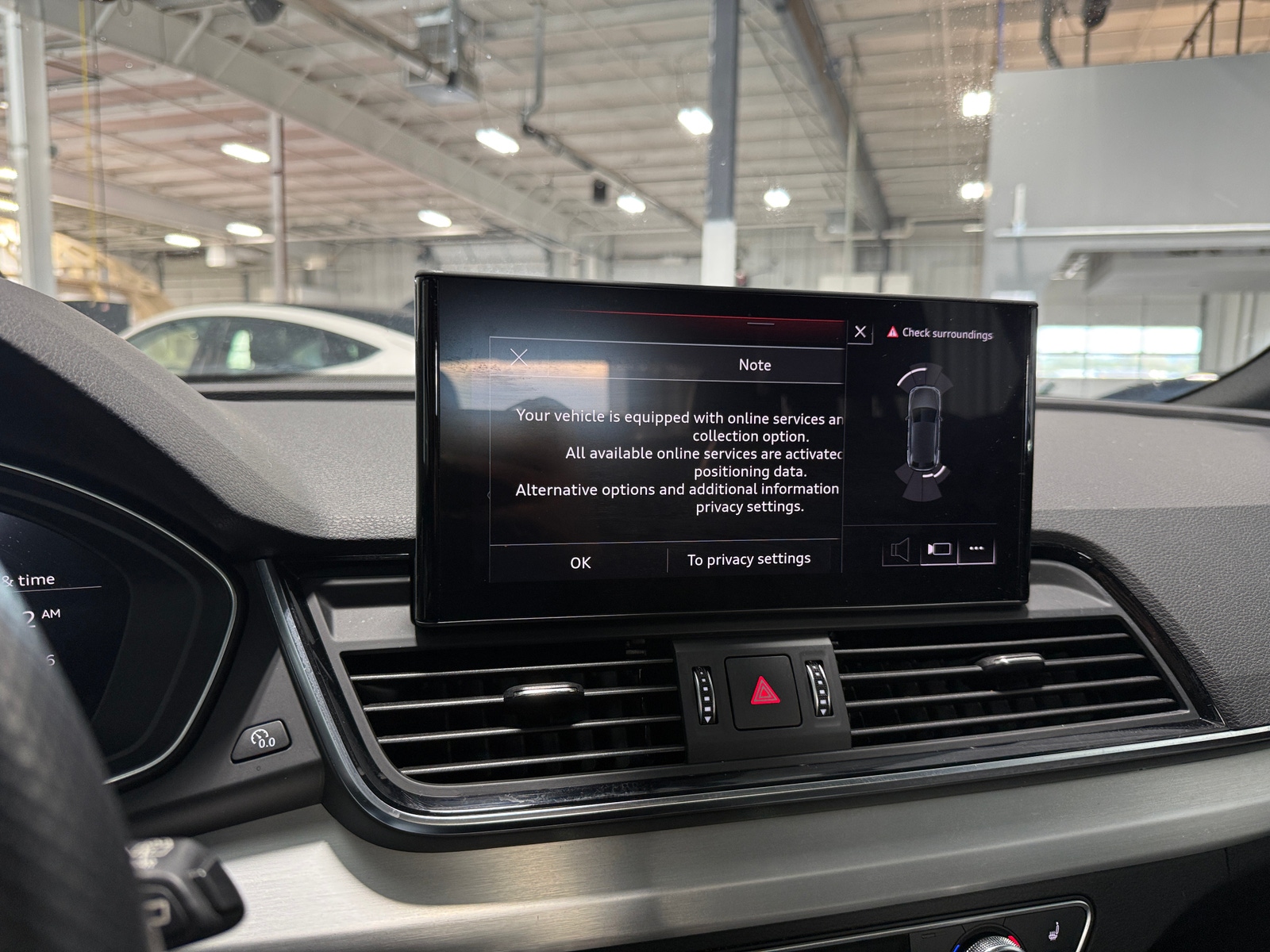 Thumbnail: 2021 Audi SQ5 - 3