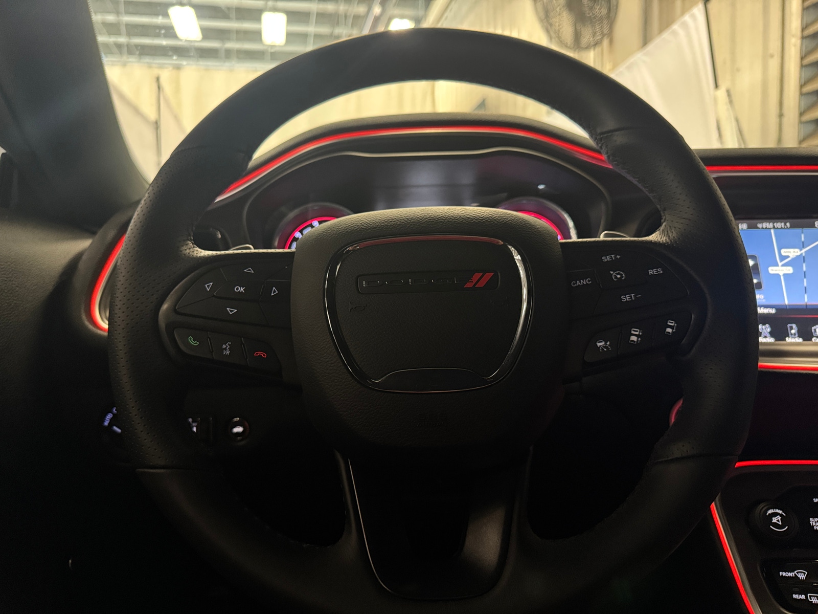 Thumbnail: 2016 Dodge Challenger - 4