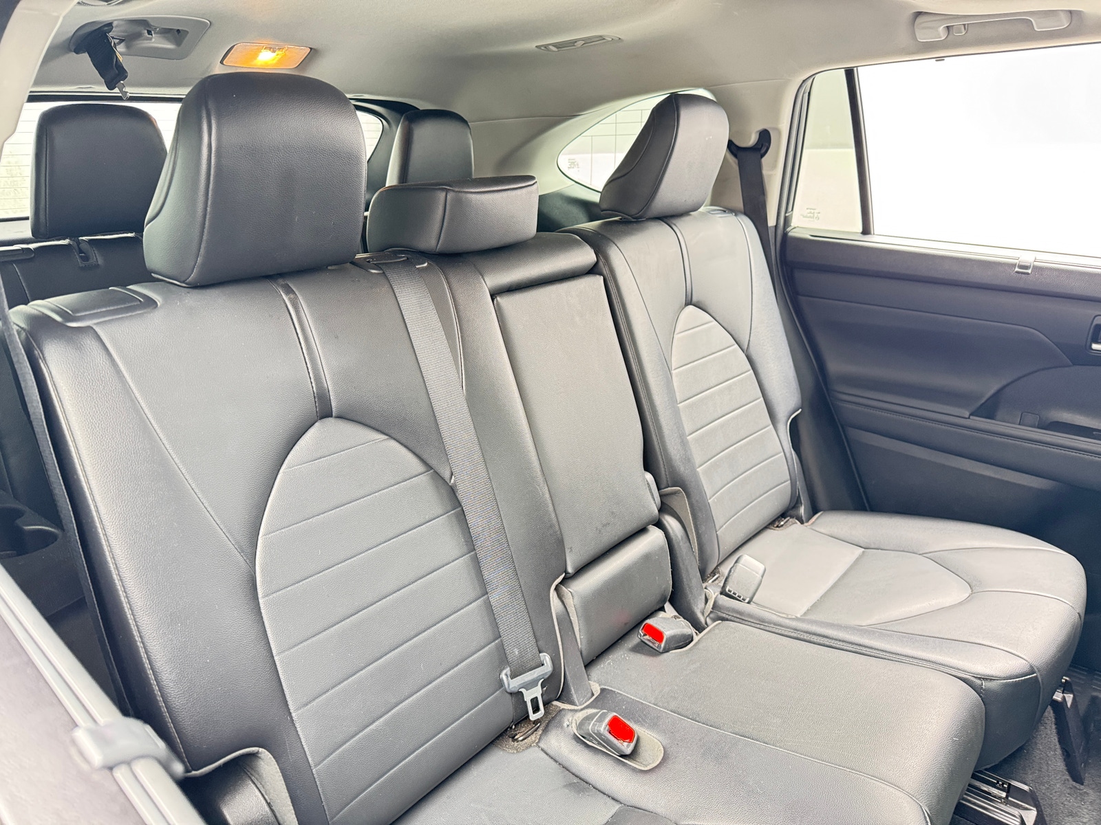 Thumbnail: 2021 Toyota Highlander - 5