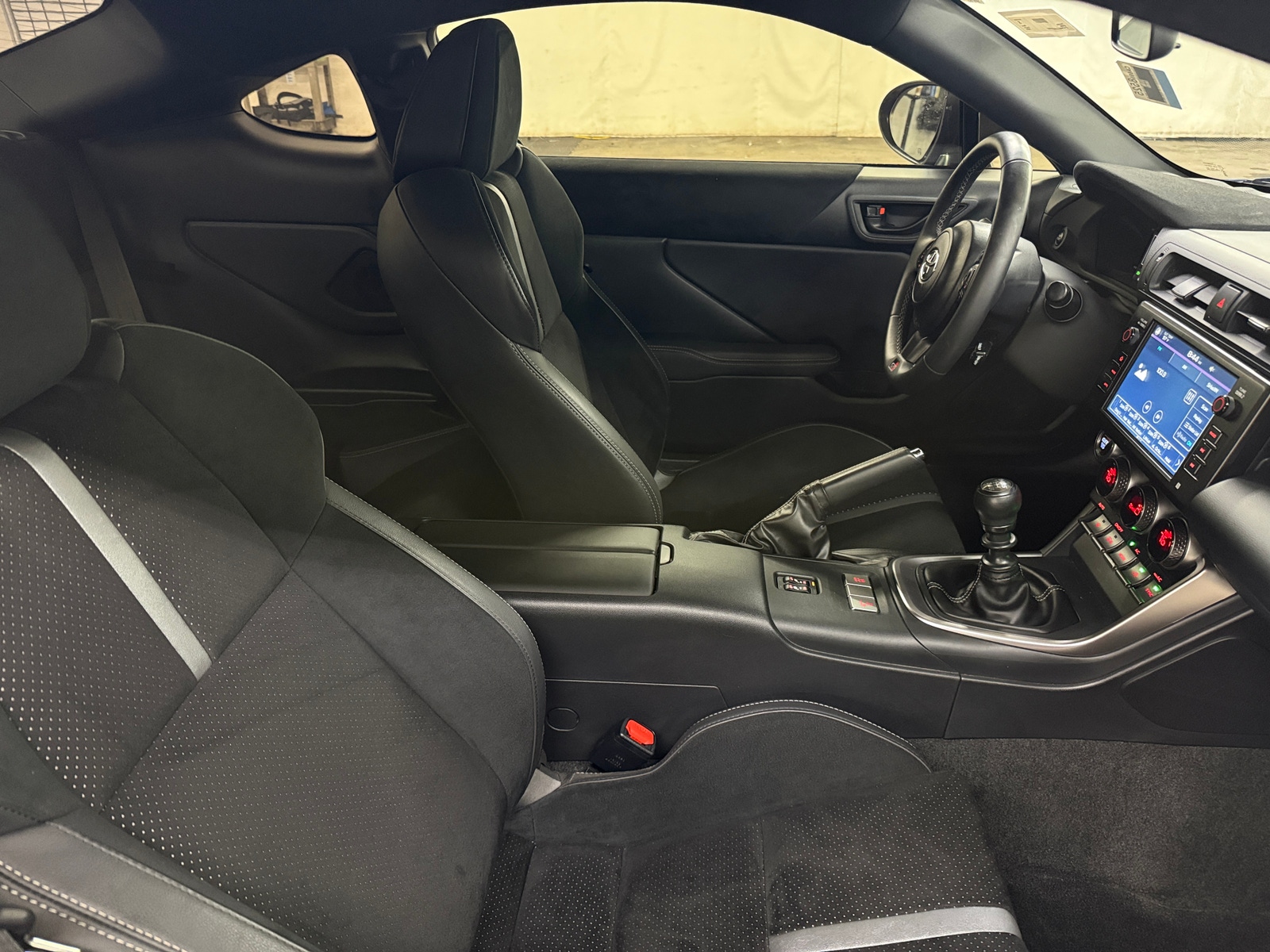 Thumbnail: 2024 Toyota GR86 - 2