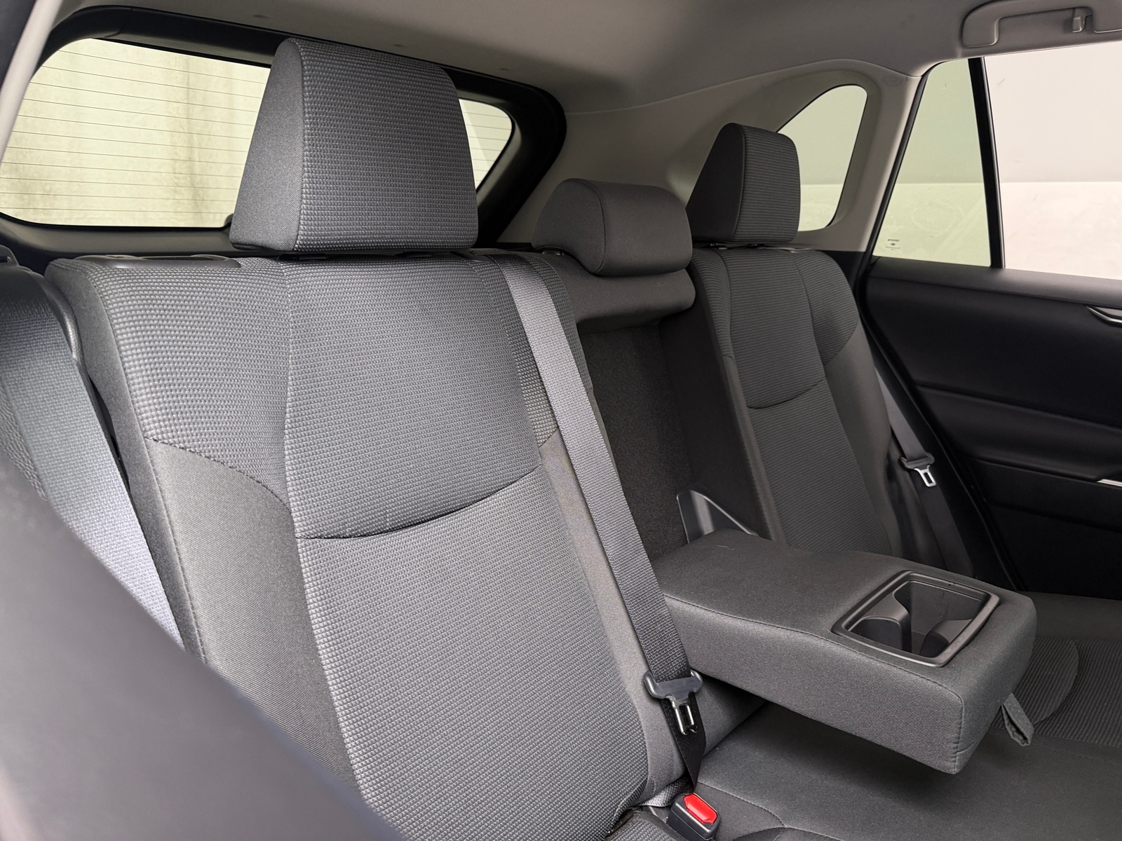 Thumbnail: 2024 Toyota RAV4 - 6