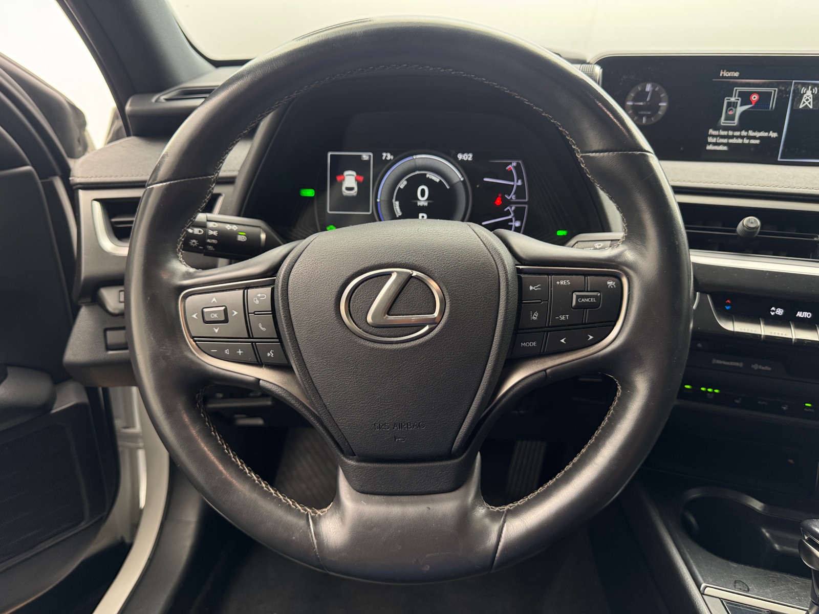 Thumbnail: 2021 Lexus UX - 4