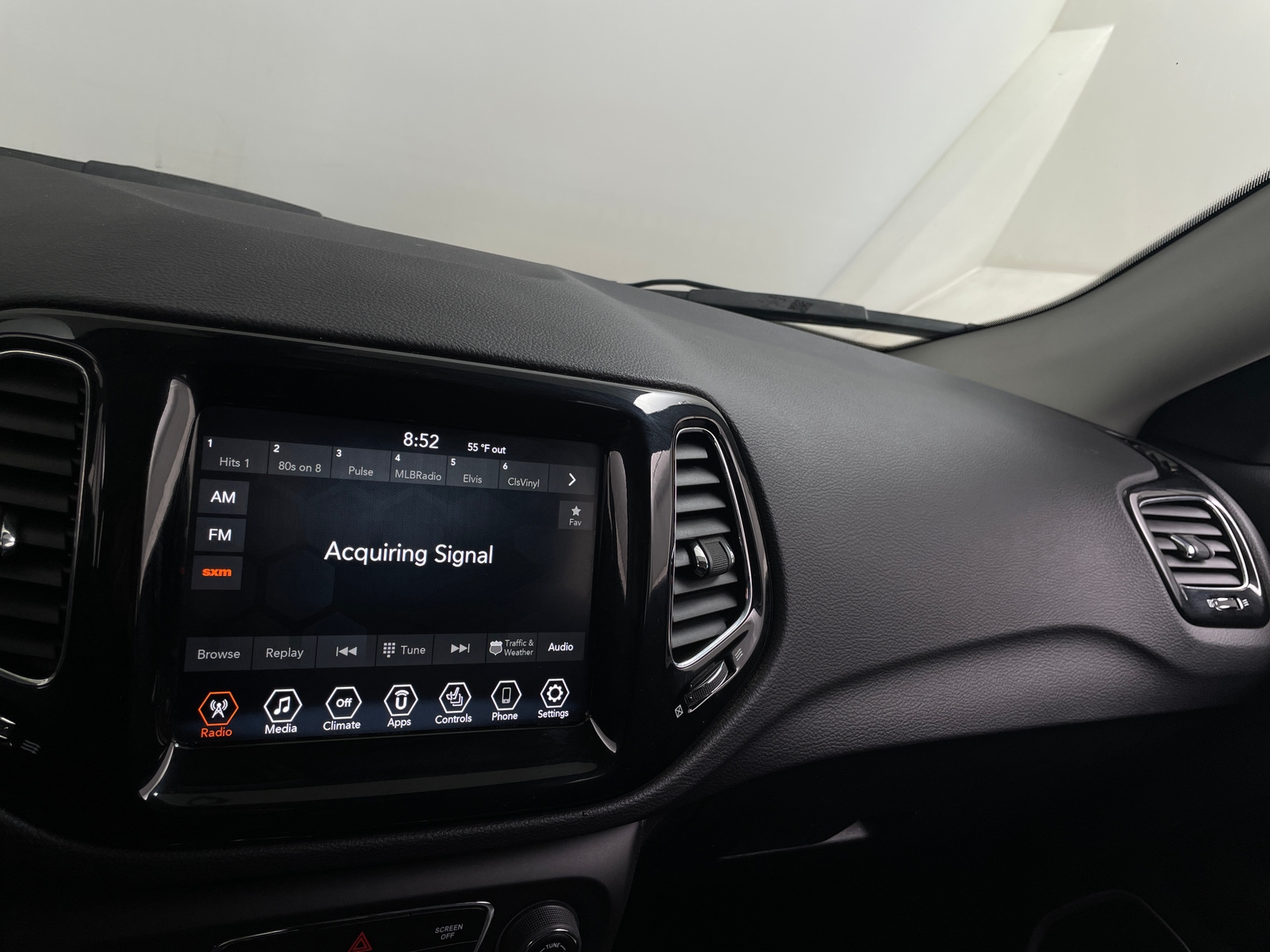 Thumbnail: 2020 Jeep Compass - 3