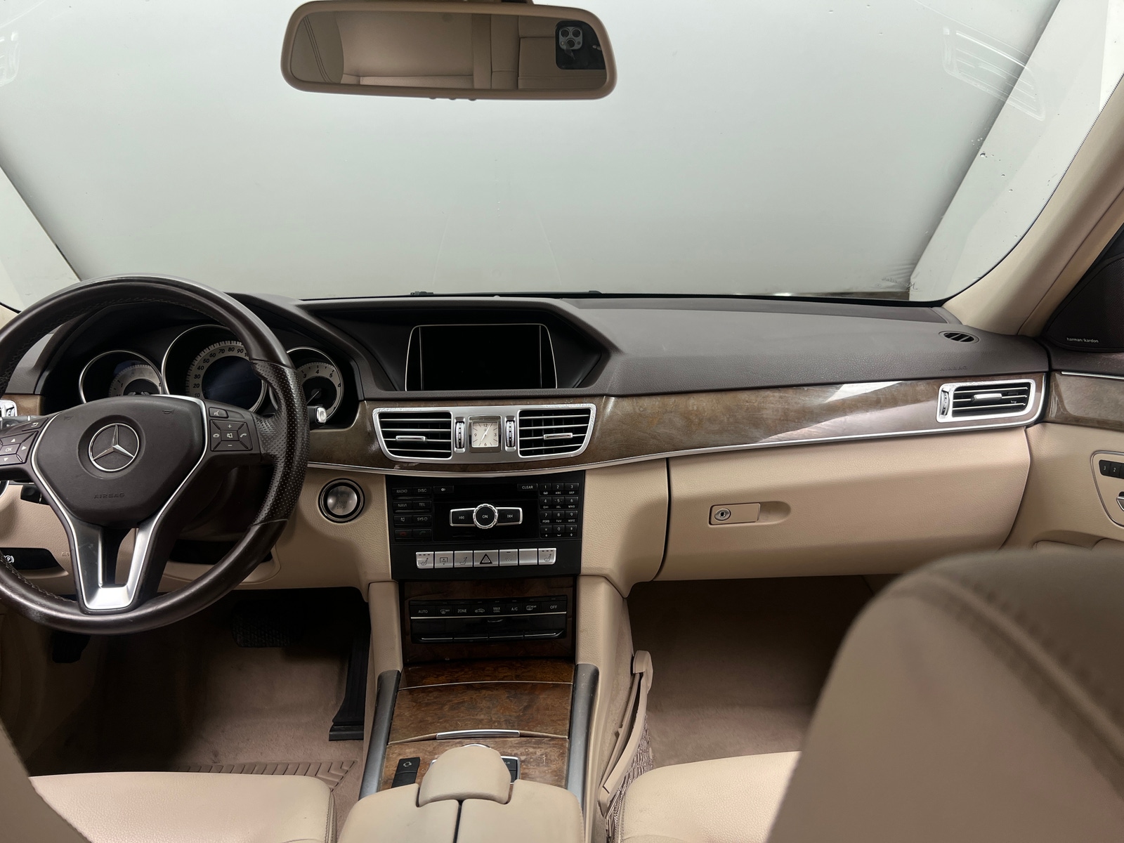 Thumbnail: 2014 Mercedes-Benz E-Class - 2