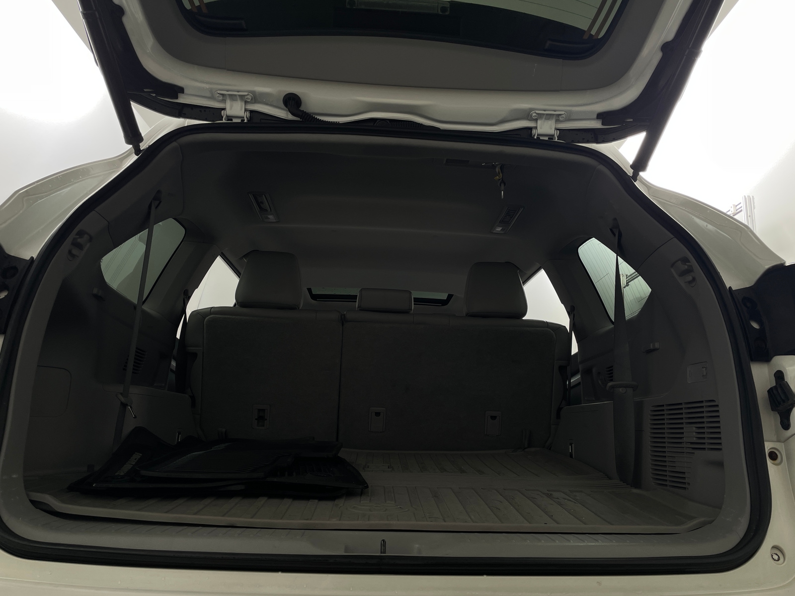 Thumbnail: 2016 Toyota Highlander - 7