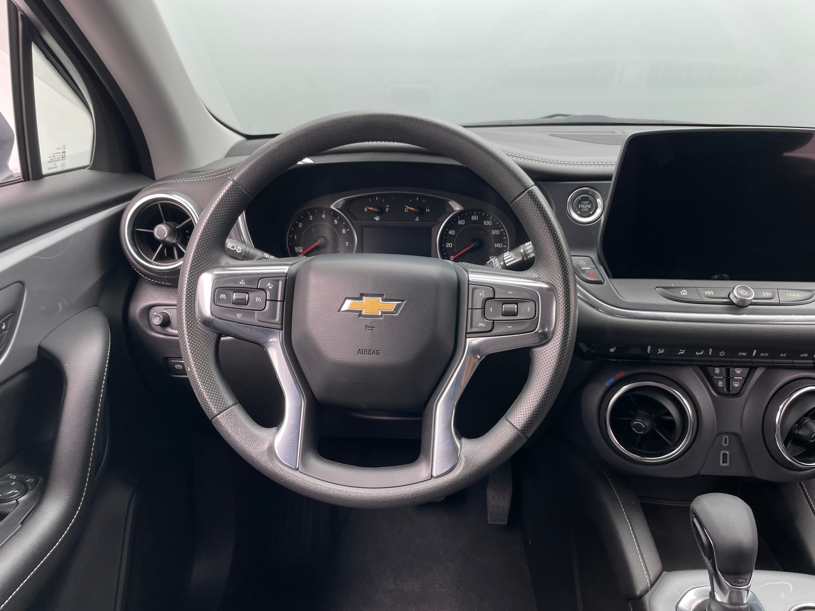 Thumbnail: 2025 Chevrolet Blazer - 5