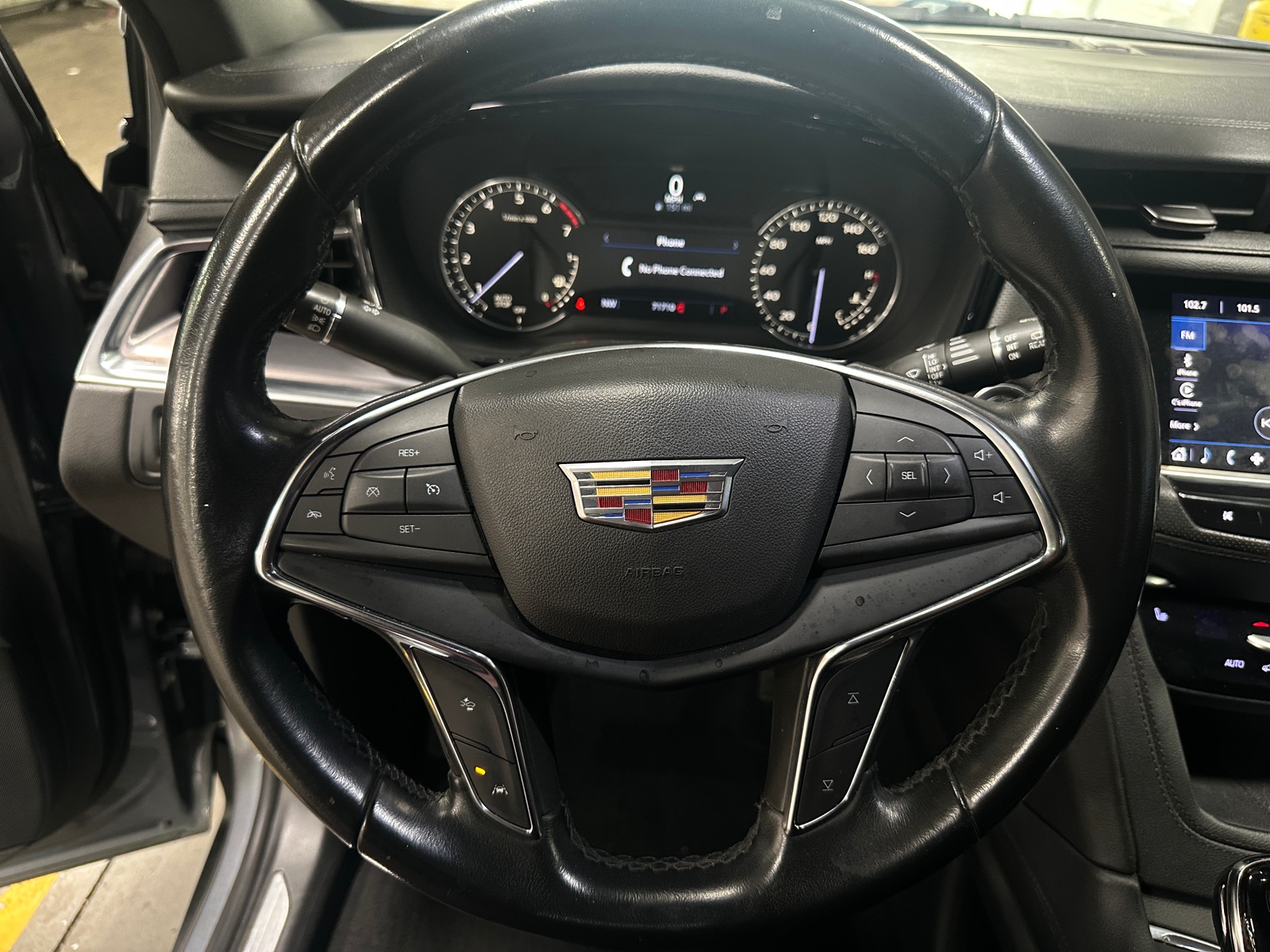 Thumbnail: 2021 Cadillac XT5 - 4
