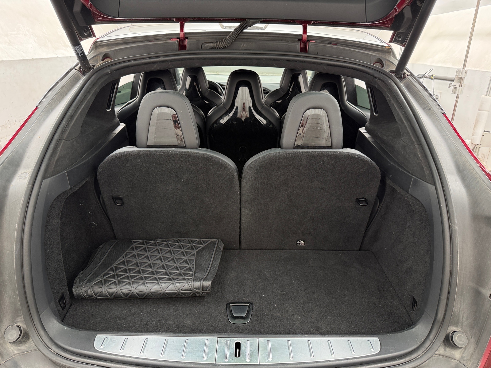 Thumbnail: 2016 Tesla Model X - 6
