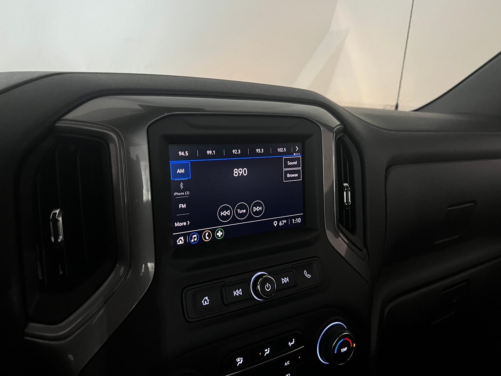 Thumbnail: 2025 Chevrolet Silverado 1500 - 2