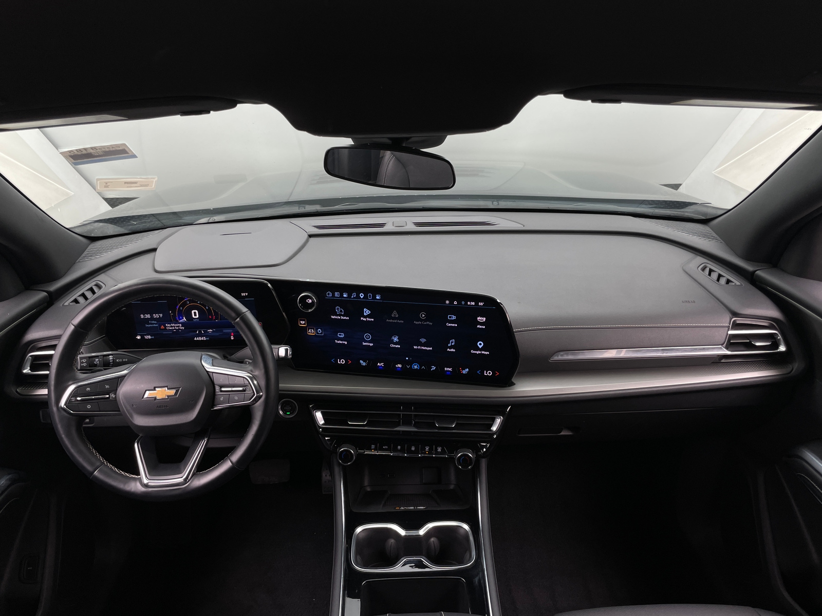 Thumbnail: 2025 Chevrolet Traverse - 2