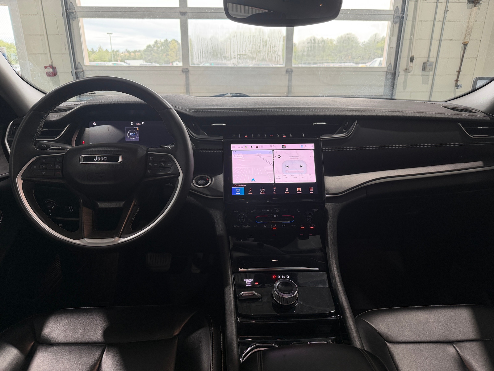 Thumbnail: 2023 Jeep Grand Cherokee L - 2