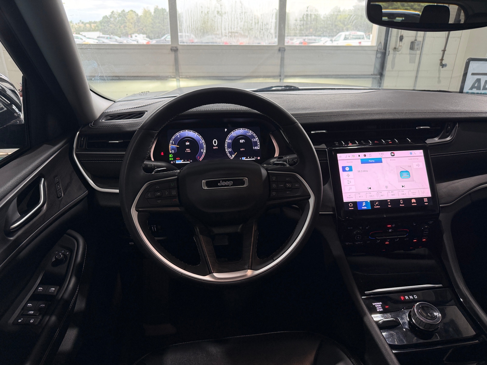 Thumbnail: 2023 Jeep Grand Cherokee L - 4