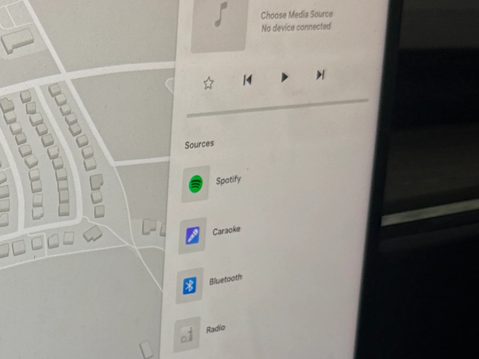 Thumbnail: 2021 Tesla Model S - 3