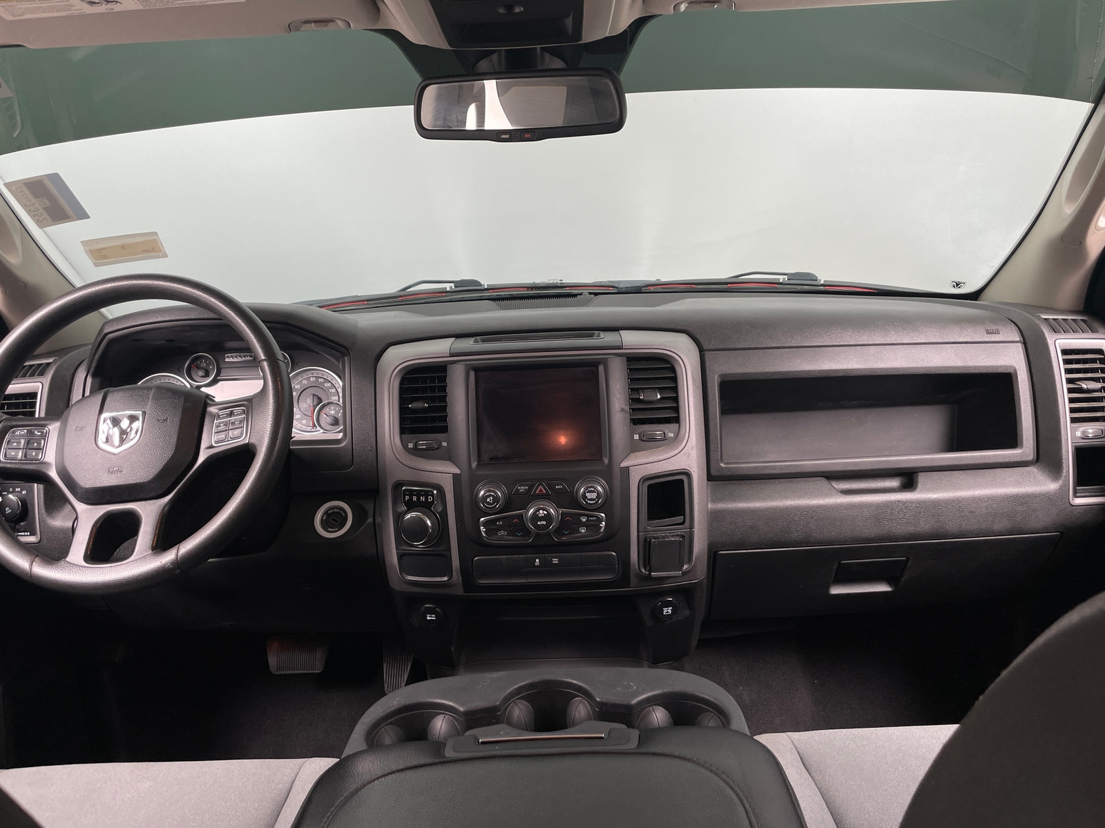 Thumbnail: 2021 RAM 1500 Classic - 3