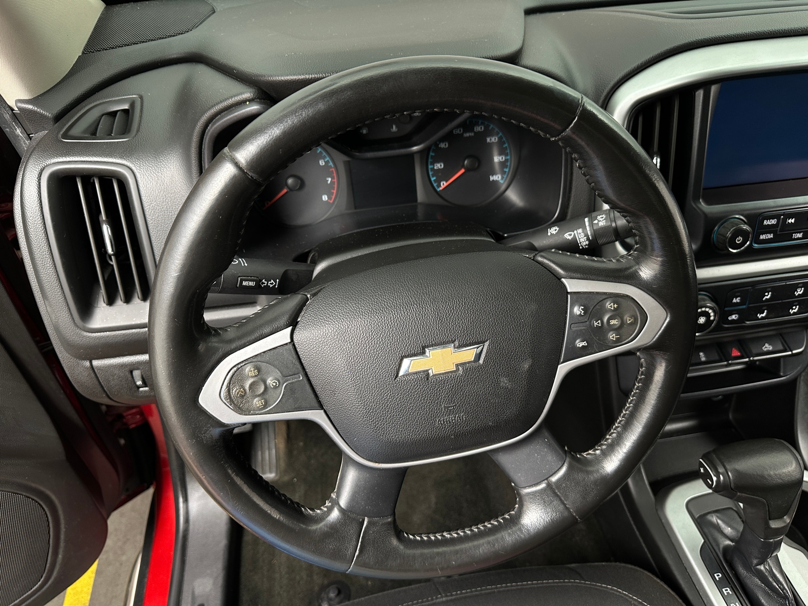 Thumbnail: 2015 Chevrolet Colorado - 5