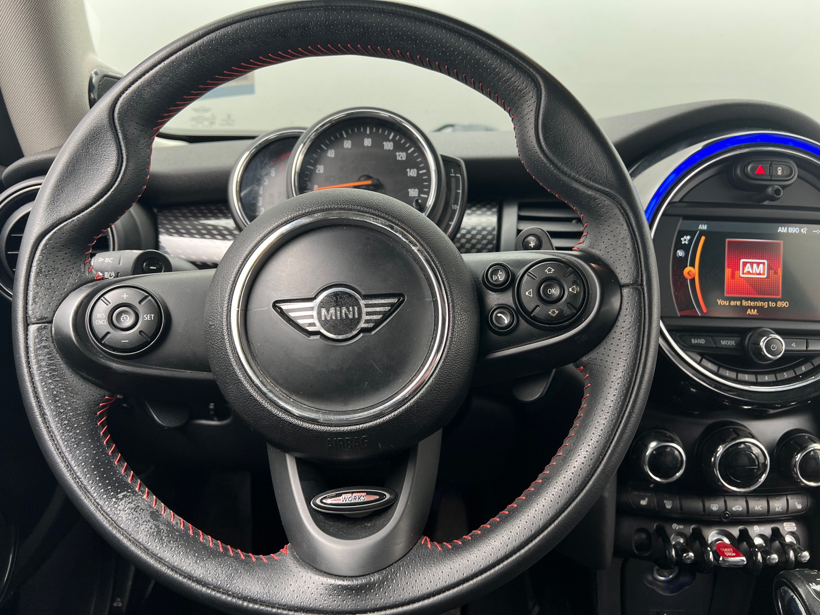 Thumbnail: 2019 MINI Cooper Hardtop - 4
