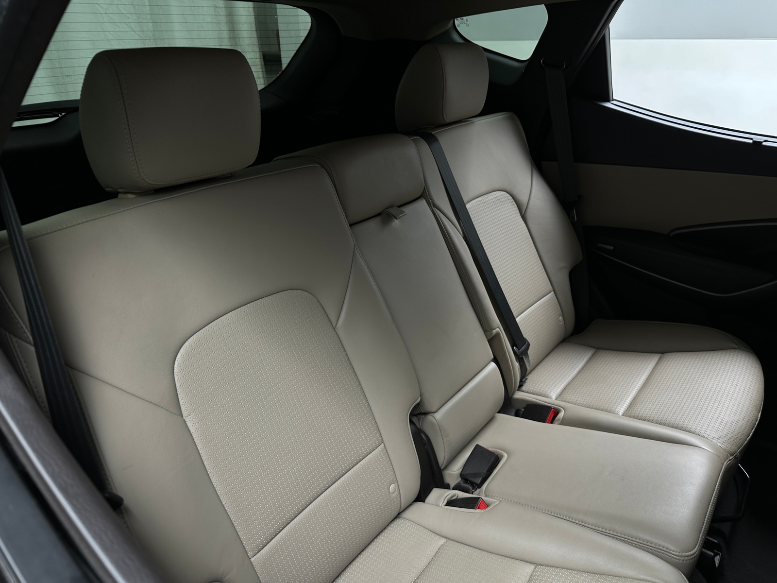 Thumbnail: 2014 Hyundai Santa Fe - 5