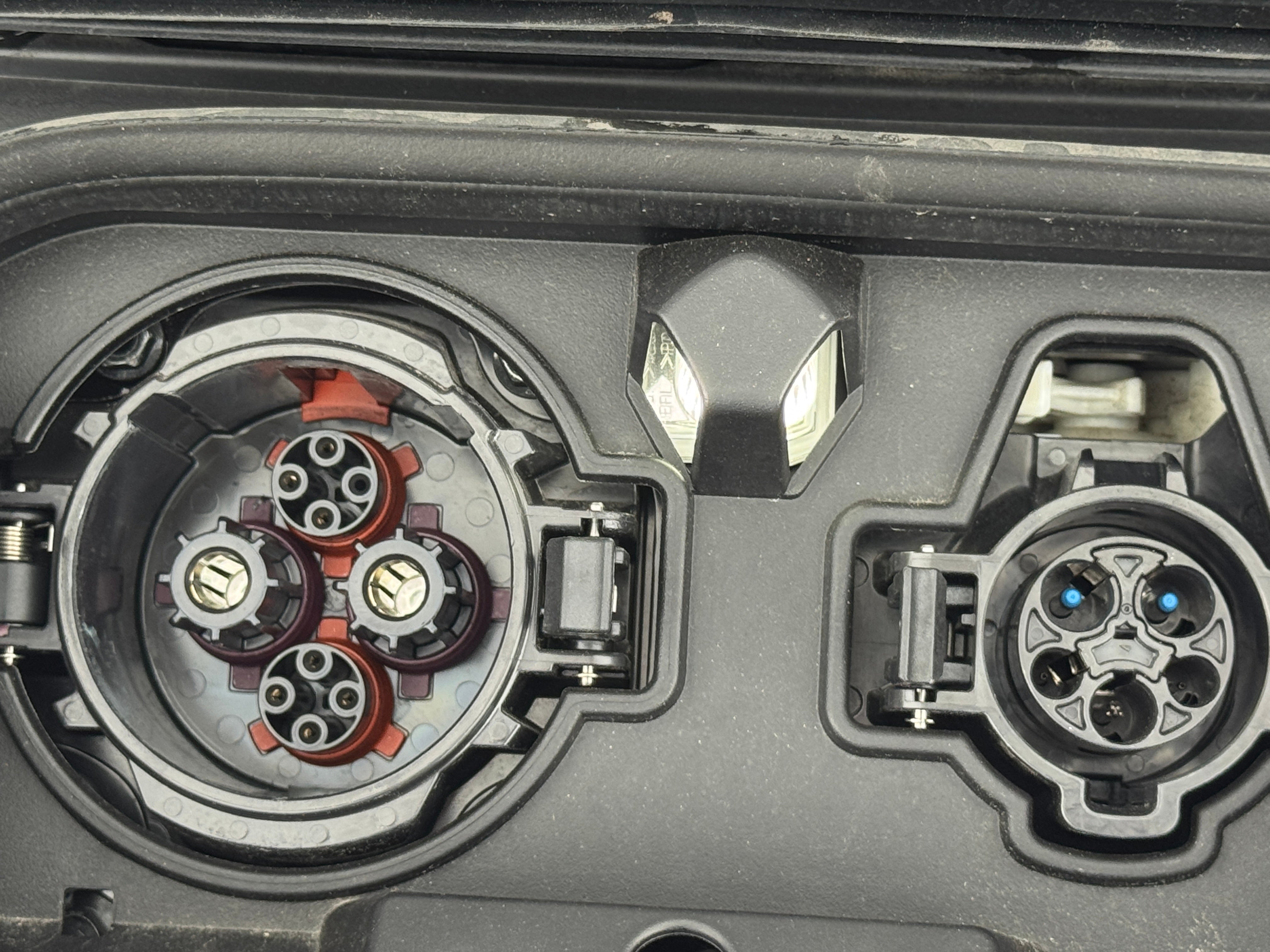 2024 Nissan LEAF
