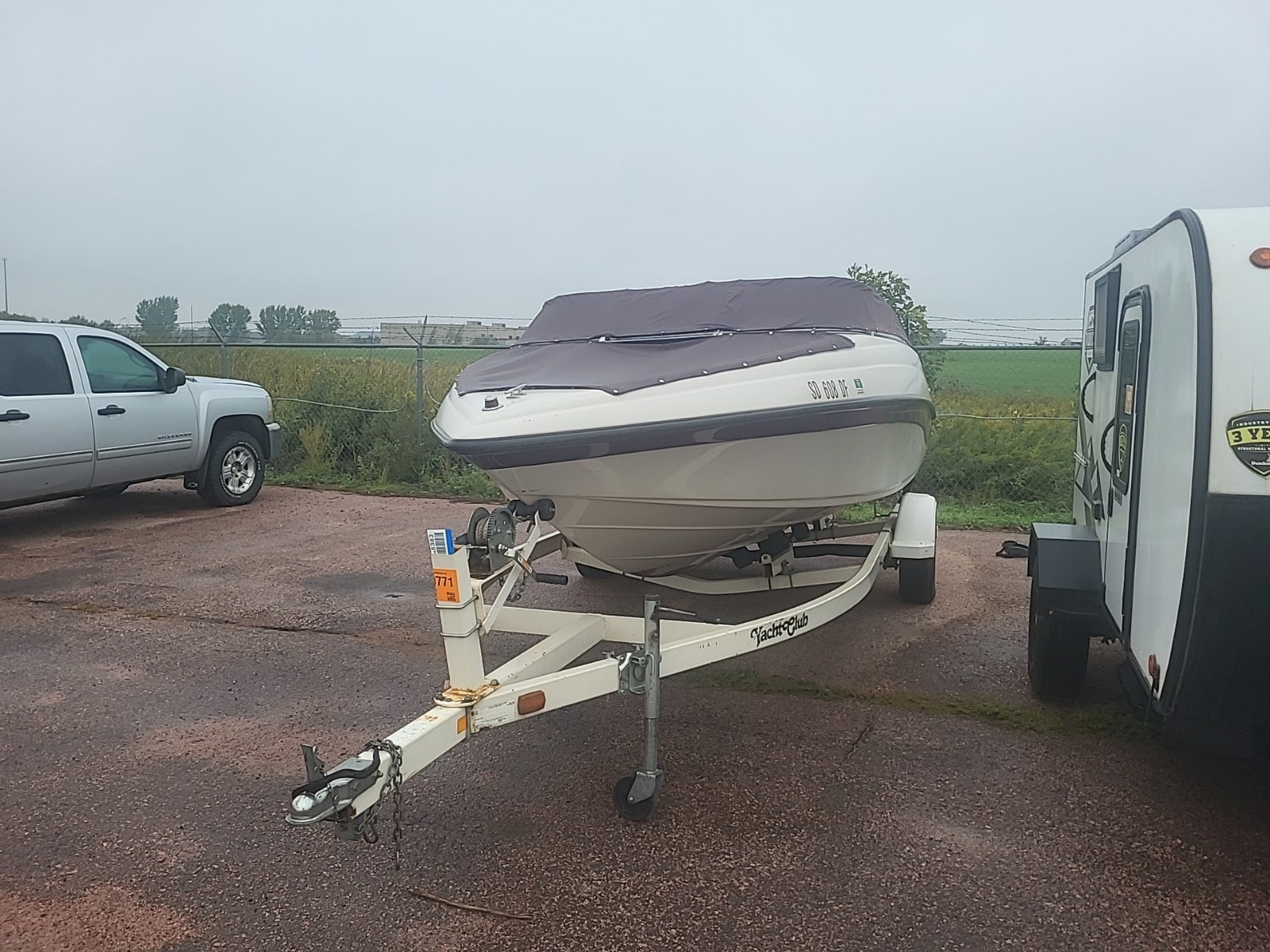 2001 Crown Line Crownline Base